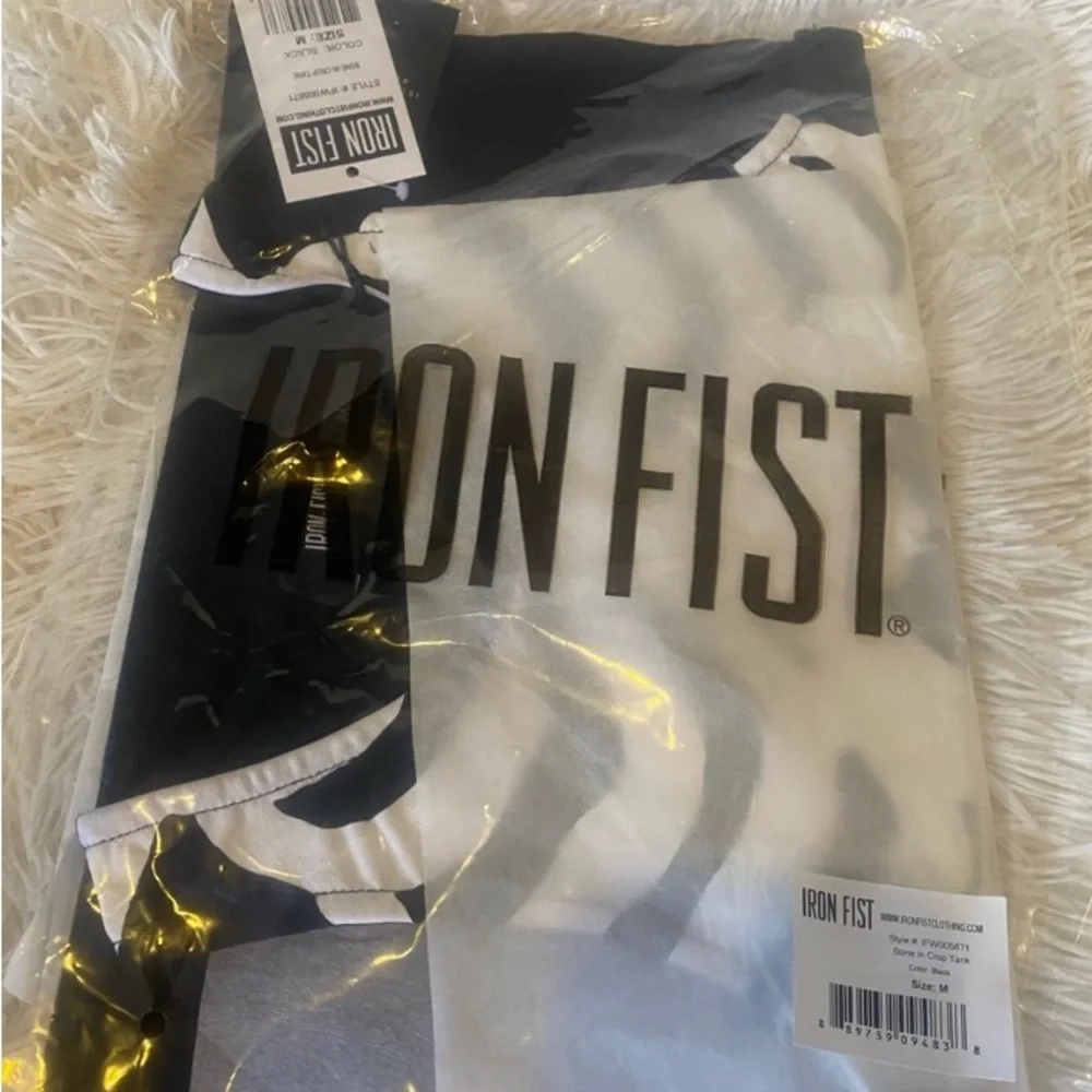 🔥IRON FIST L like SMALL SIZE CROP SUMMER TOP NWT SKULL BONES SKELETON goth punk - Picture 5 of 6